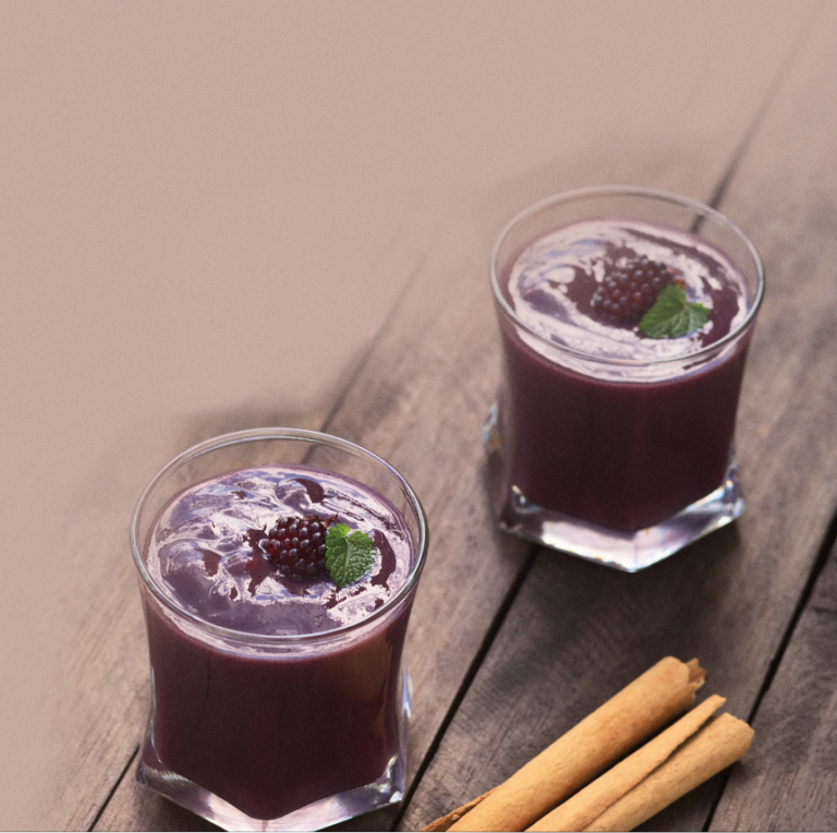 Arrayán: los frutos como colorante en infusión y como antifúngico en aceite esencial