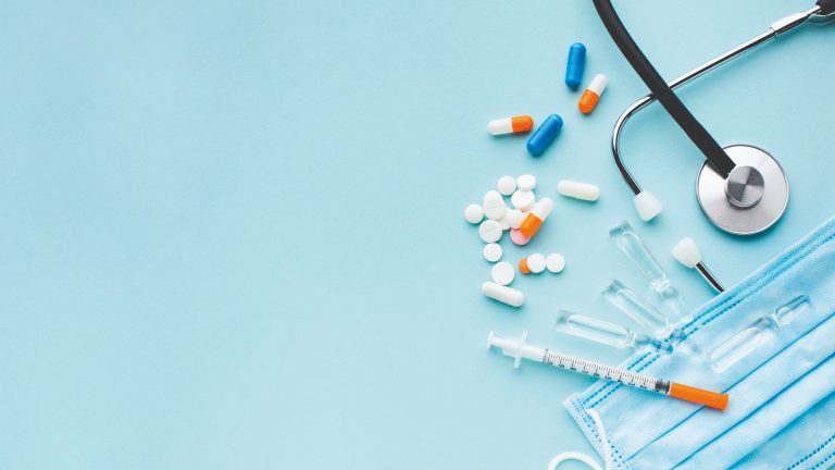 Estudian cómo obtener medicamentos bebibles para ancianos con Alzheimer