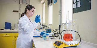 Primer doctorado en Química en Ecuador busca aportar con el desarrollo desde la investigación