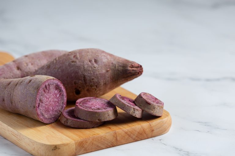 Extracto de camote morado contra el cáncer de mama